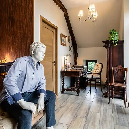 Bed & Breakfast Les Enclos Secrets 4*