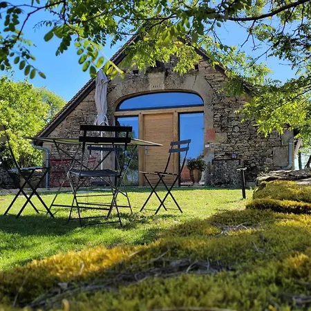 Les Enclos Secrets Livernon