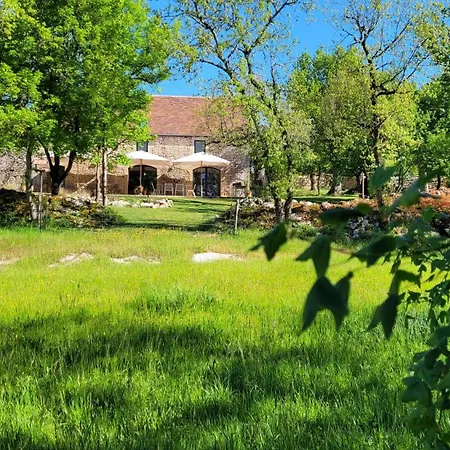 Les Enclos Secrets Livernon