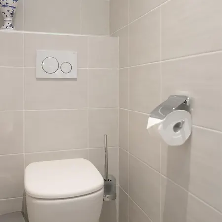 Les Enclos Secrets Bed & Breakfast 4*