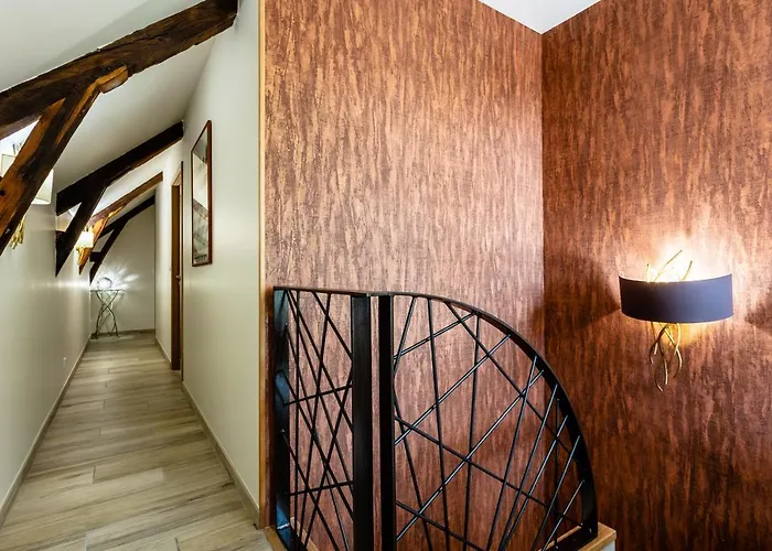 Les Enclos Secrets Livernon