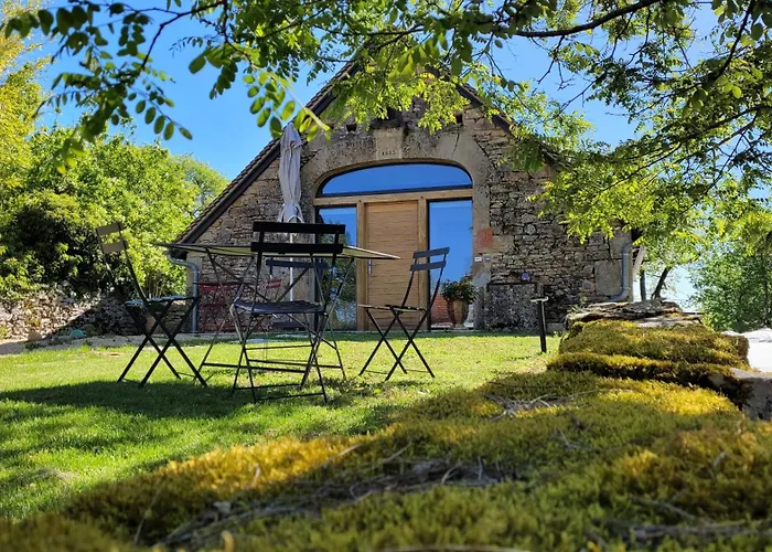 Les Enclos Secrets Livernon